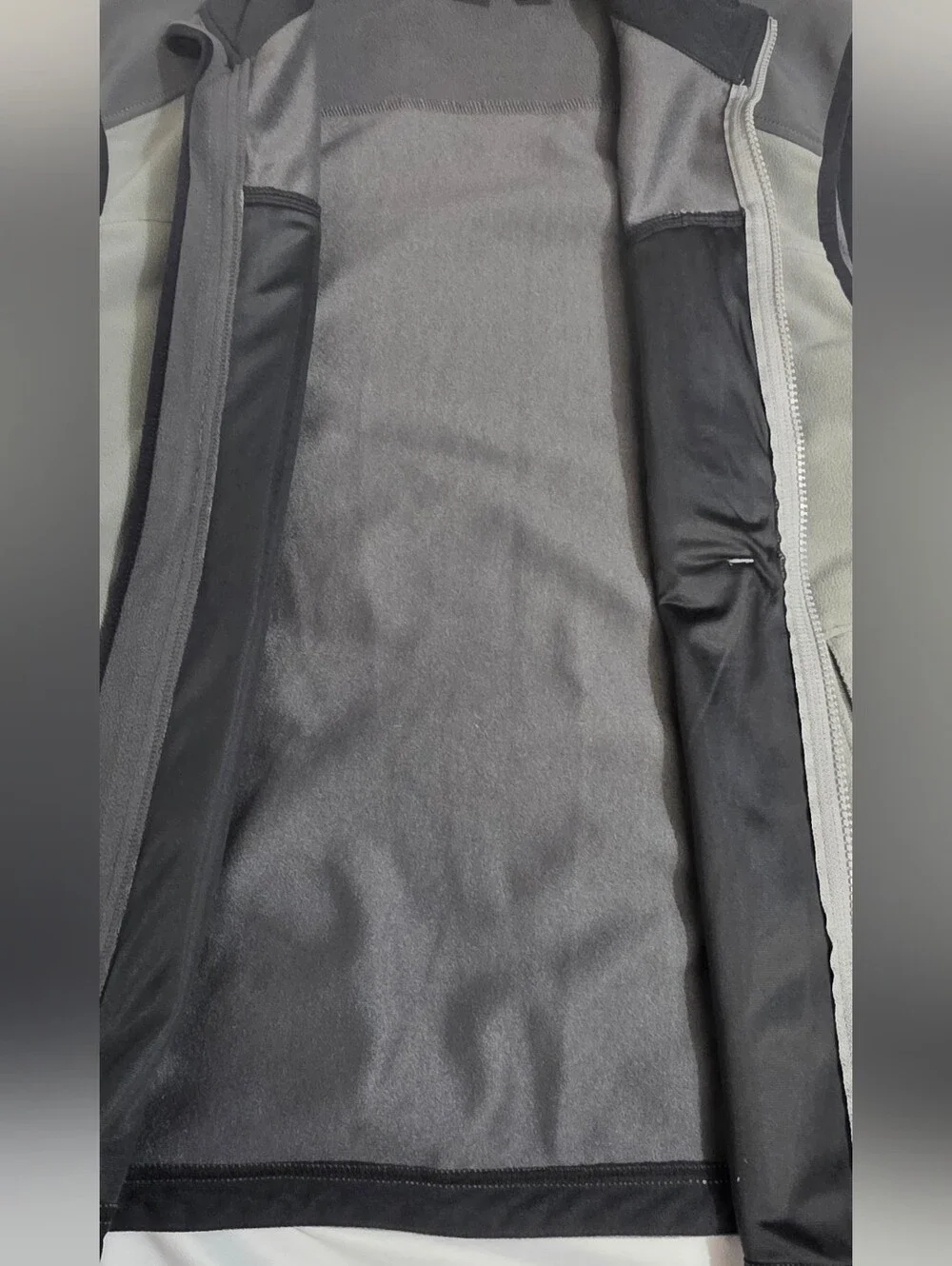 Mountain Hardwear Mens Size Large Sleeveless Fleece Tech Vest